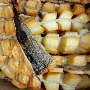 whatsapp image 2025 07 31 at 17.29.56 300x300 - Зубатка юкола холодного копчения